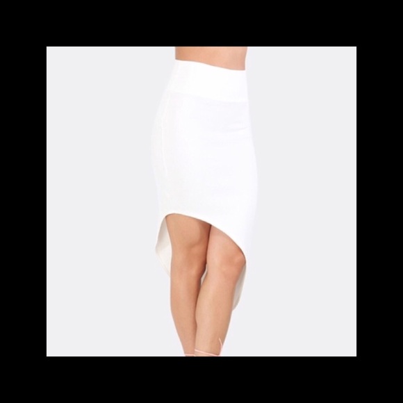 Asymmetrical Sexy Skirt - Picture 2 of 5